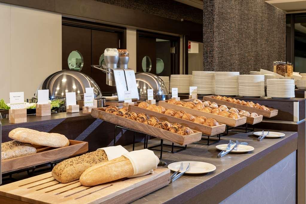 Hotel Doubletree By Hilton Milan Malpensa Solbiate Olona Ristorante foto