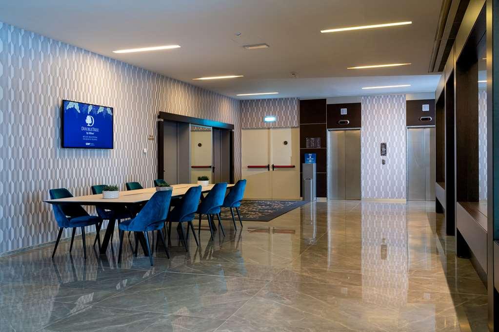 Hotel Doubletree By Hilton Milan Malpensa Solbiate Olona Servizi foto